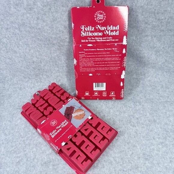 Small Christmas Silicone Molds Candy Chocolate Ice Cube Jello Soap Cake Crafts - Picture 6 of 9